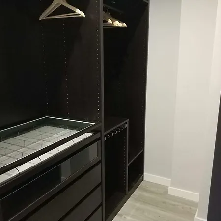 Victoria Sunset Lounge *